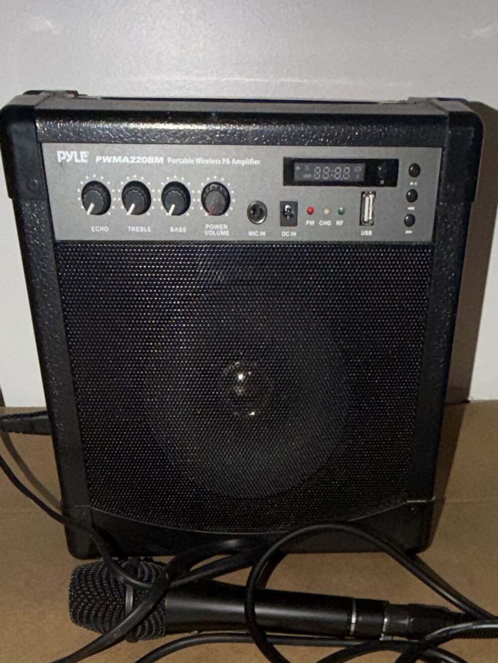 Pyle PWMA220BM Portable Wireless PA Amplifier System With LG Microphone